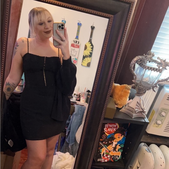 Meet your Posher, Emma - Picture 3 of 3